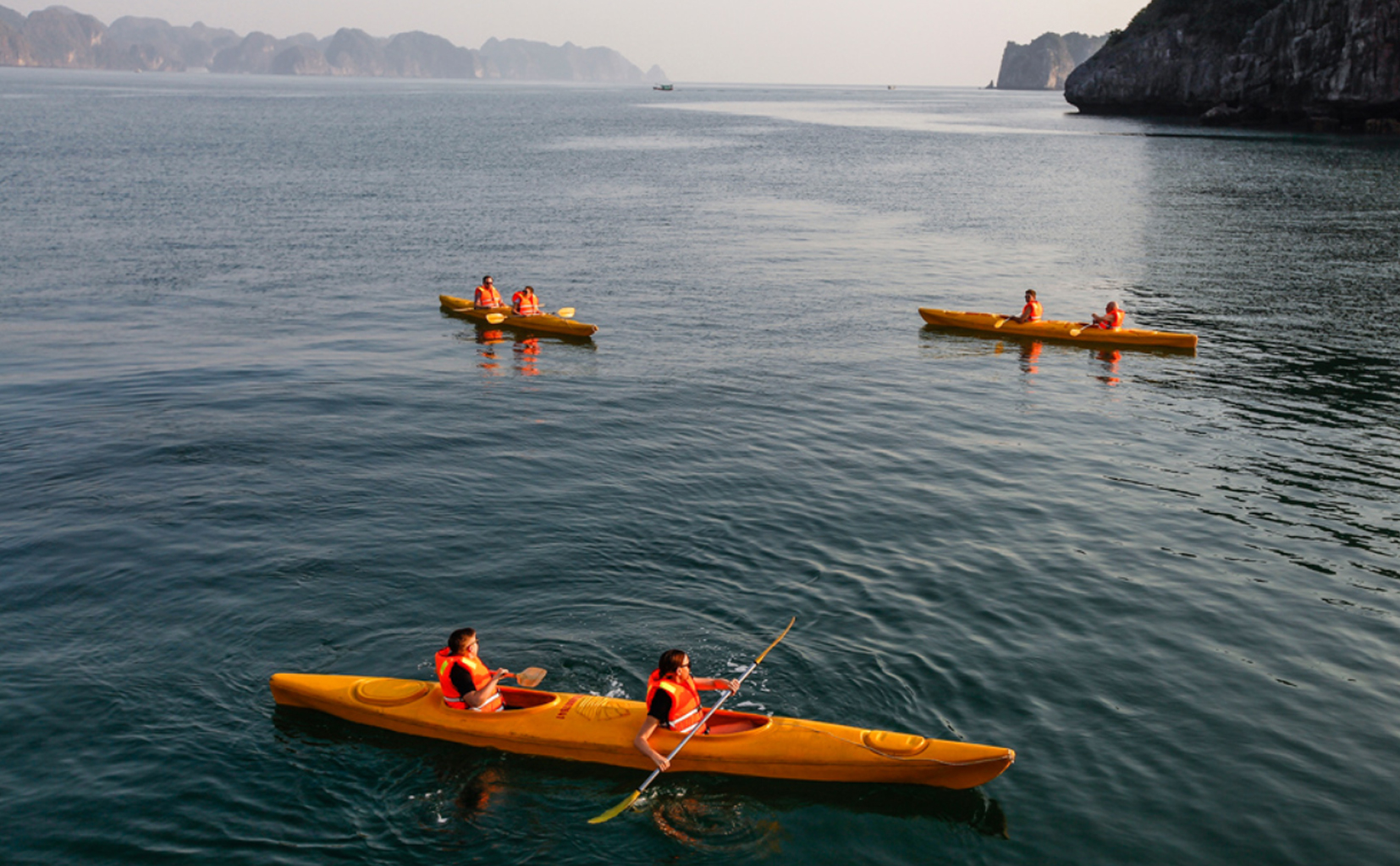 HA LONG BAY - 2 days and 1 night with Era cruise (5 star cruise – Boat with 20 cabins )